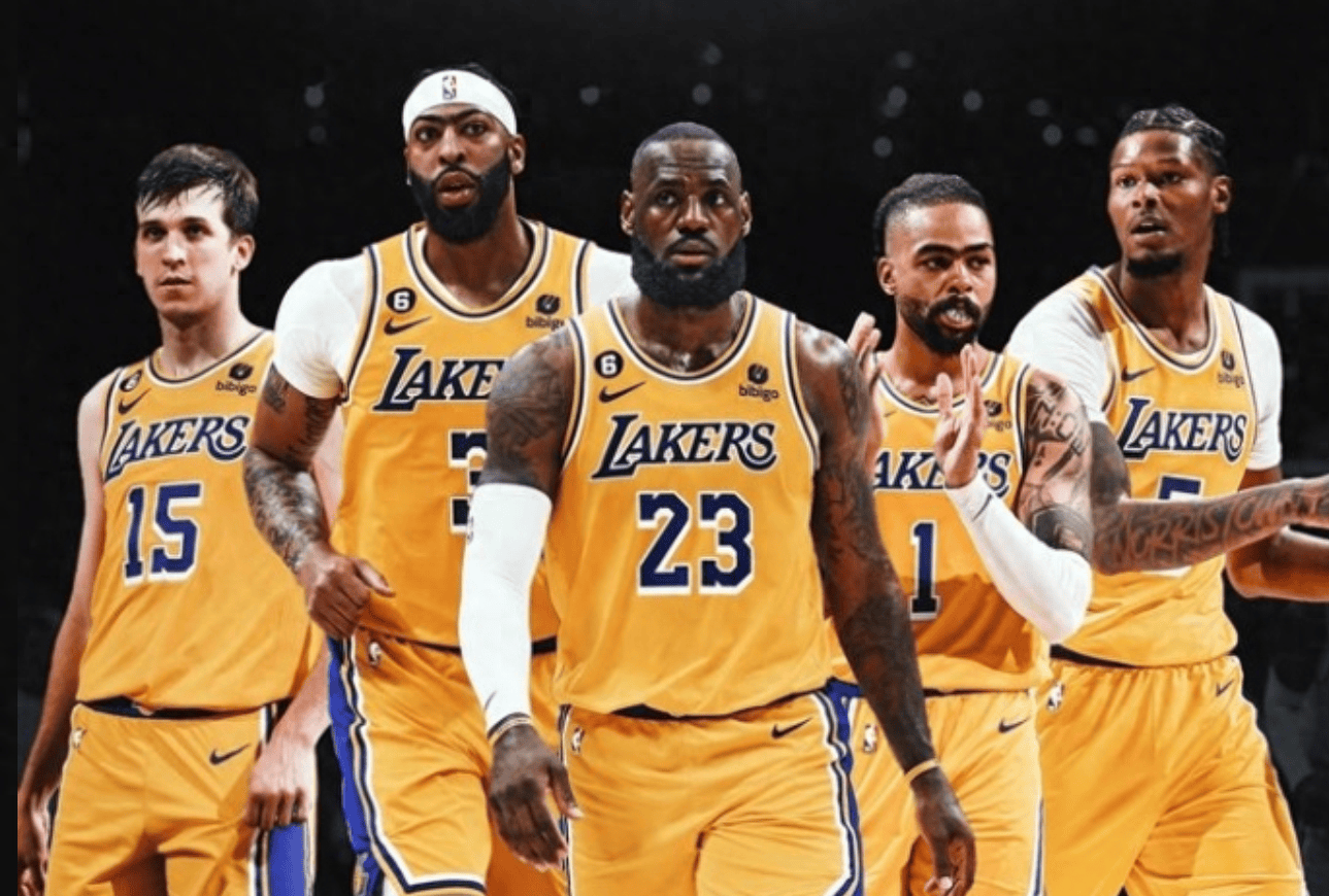 意媒：拜仁天才边锋利契纳或离队，尤文和米兰等队有意争夺（意媒：拜仁新星边锋利契纳或将离队，尤文米兰等队追逐）