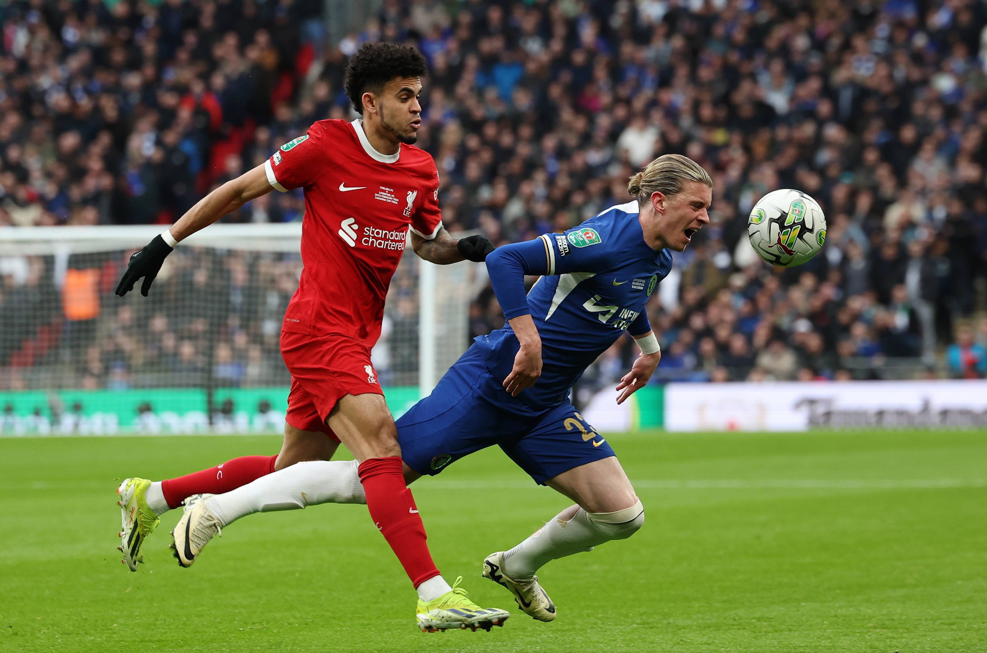 巴恩斯成近12年来，首位英超对曼城完成双响的纽卡球员（巴恩斯成为近12年首位在英超对阵曼城梅开二度的纽卡球员）