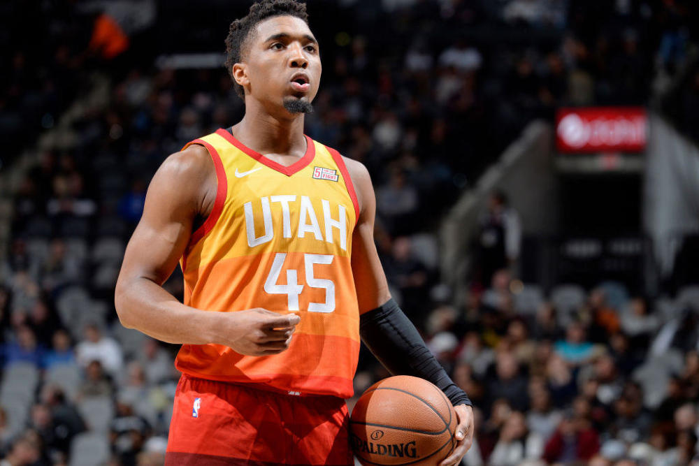 布里兰主场迎战江原 FC ，亚冠关键战即将打响（亚冠焦点战将启：布里兰坐镇主场迎战江原FC）