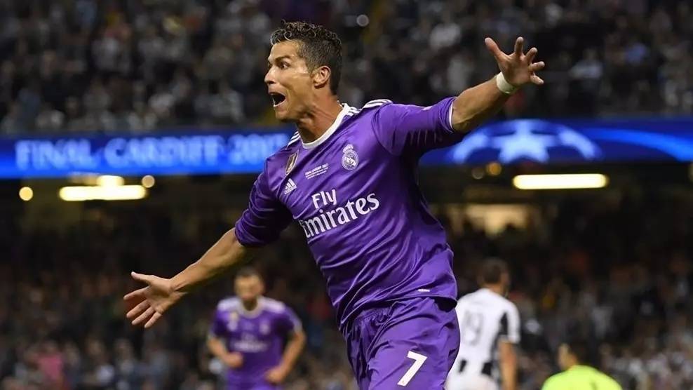 卡利亚里主帅：我在球员时代盯防过C罗，那真是令人激动（卡利亚里主帅回忆球员时期：曾盯防C罗，对决令人兴奋）