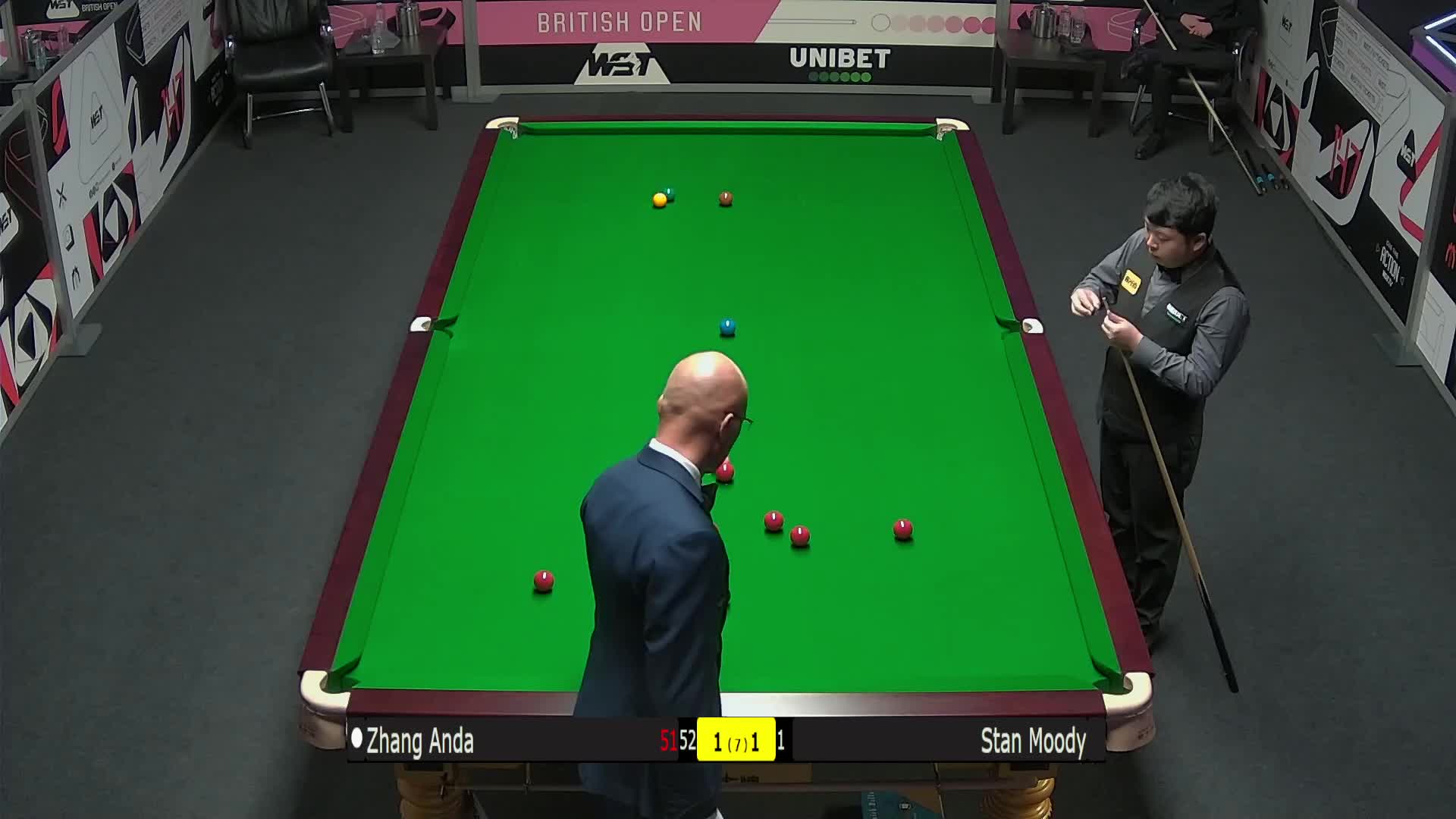 推动体育产 推动体育产